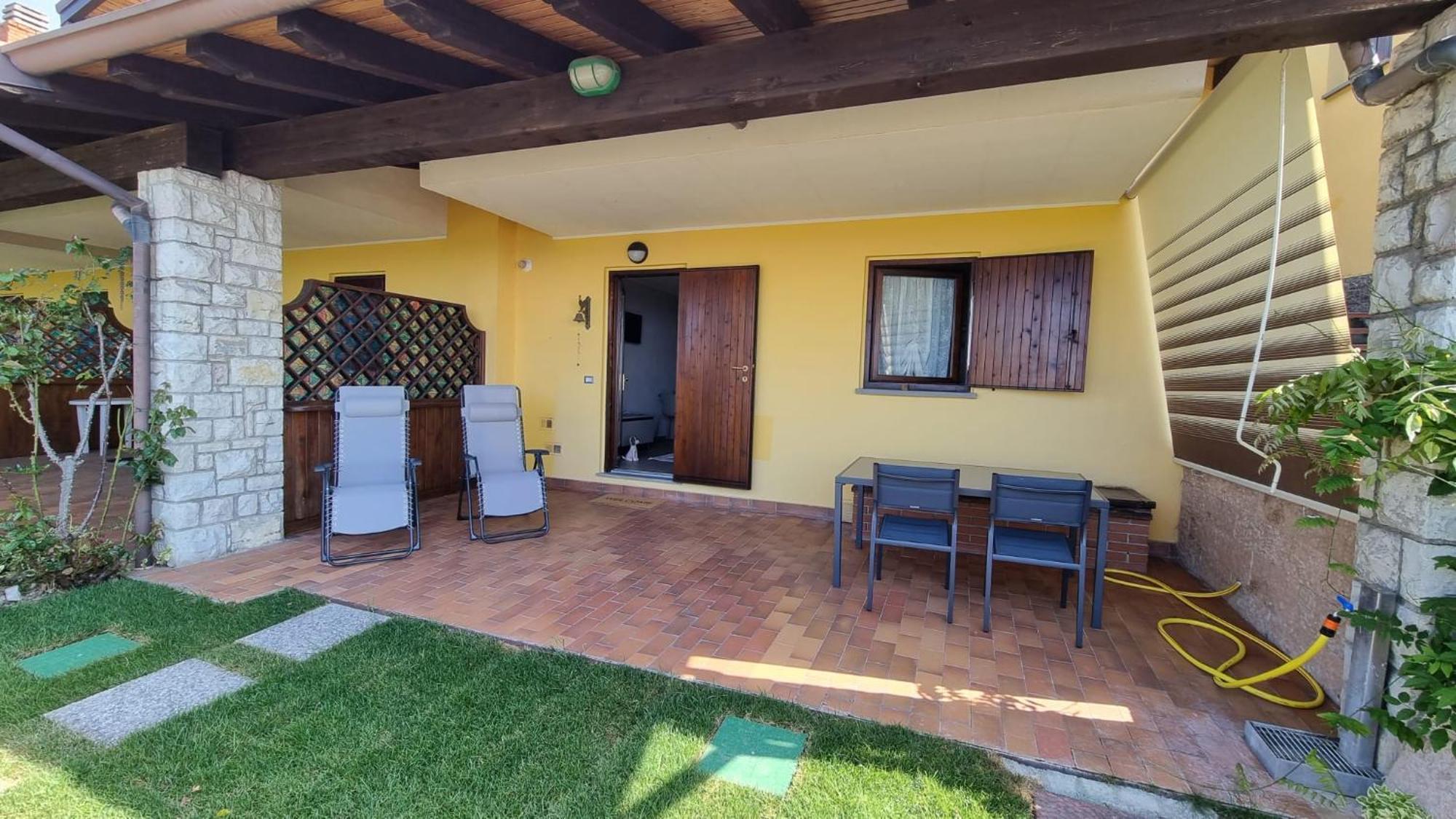 Casa Angy Villa Adrara San Rocco Exterior photo